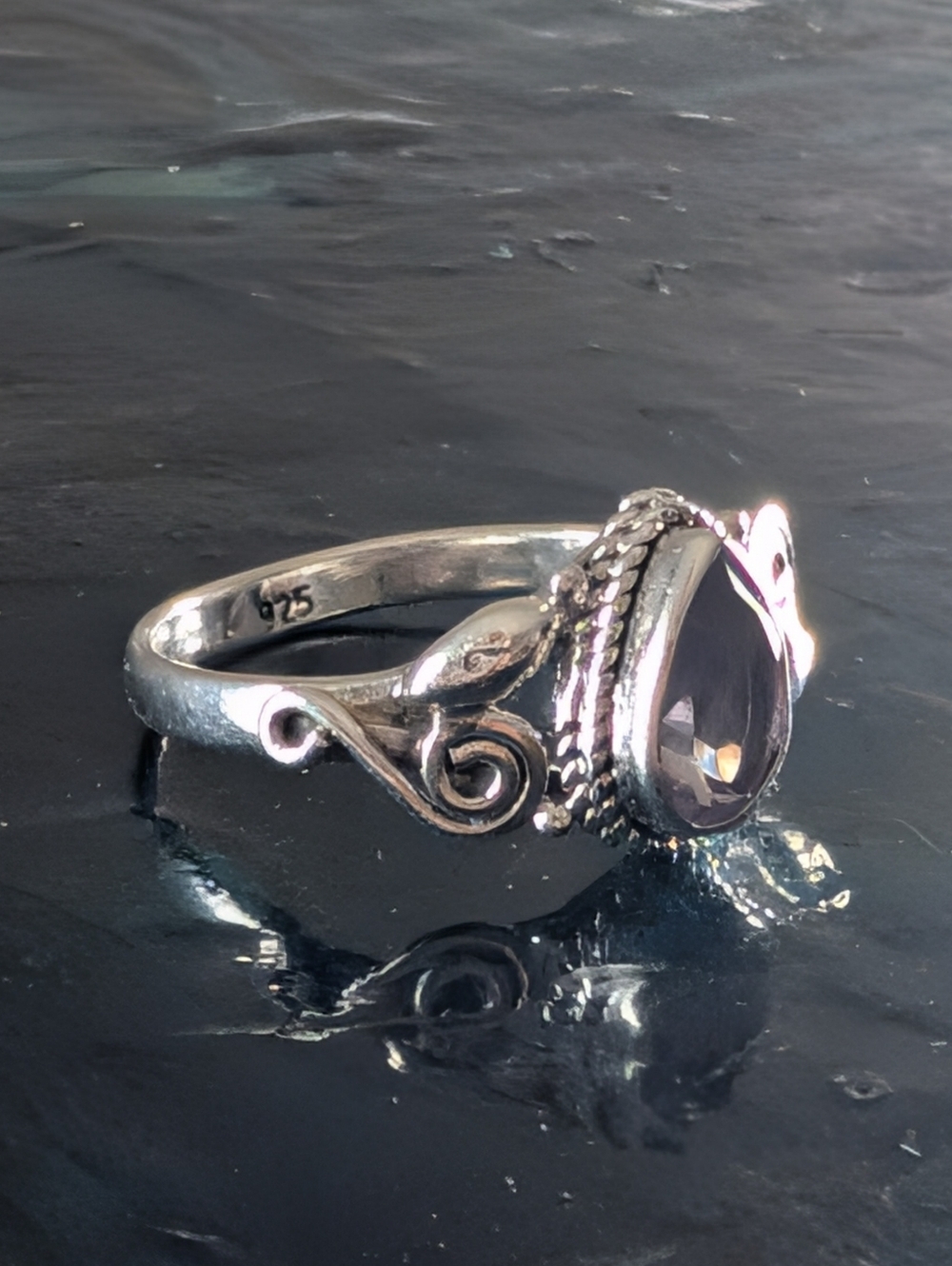 🆕 Sterling Silver Ring with Purple Amethyst Teardrop Gemstone Size 7 - Picture 2 of 8